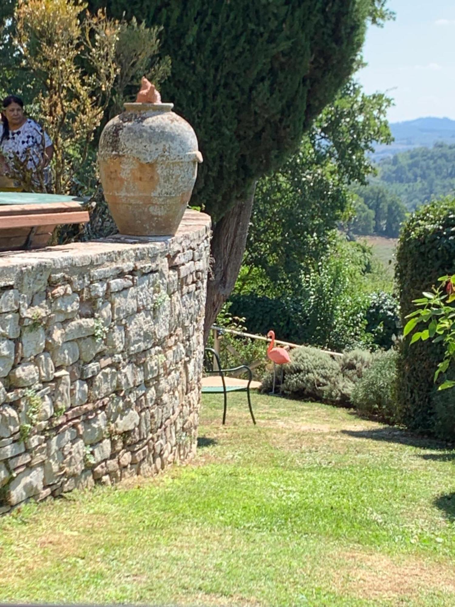 Il Broglino Villa Todi Exteriör bild