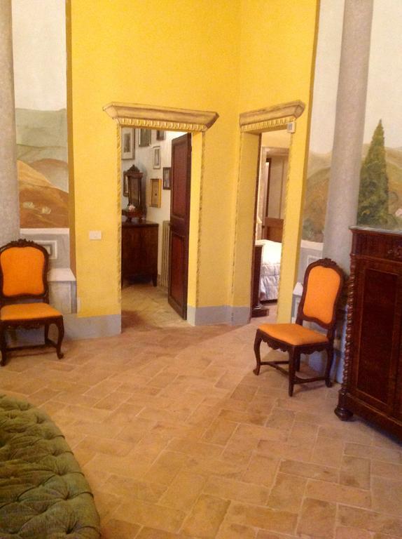 Il Broglino Villa Todi Rum bild