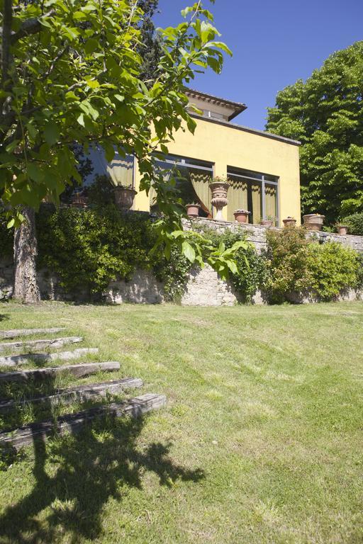 Il Broglino Villa Todi Exteriör bild