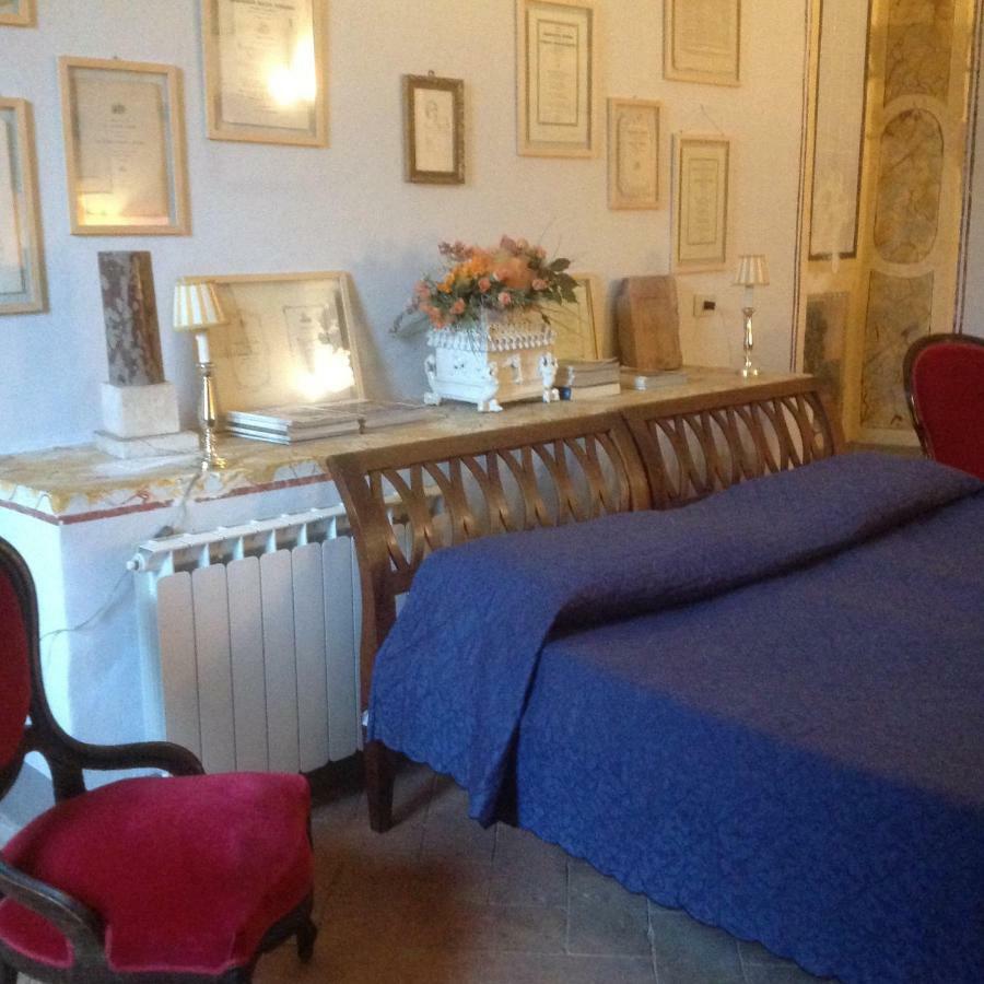 Il Broglino Villa Todi Exteriör bild